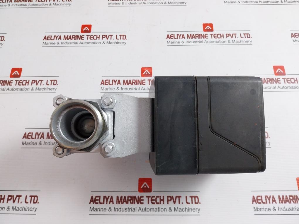 Burkert 110V 60Hz 3001-0-b-0-a 000 Rotary Actuator