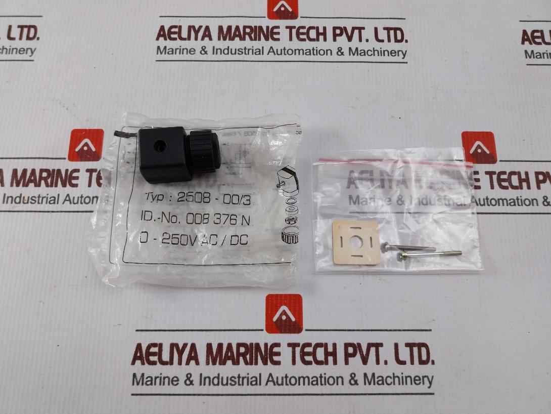 Burkert 2508-00/3 Fluid Control Connector 008 376 N 250V
