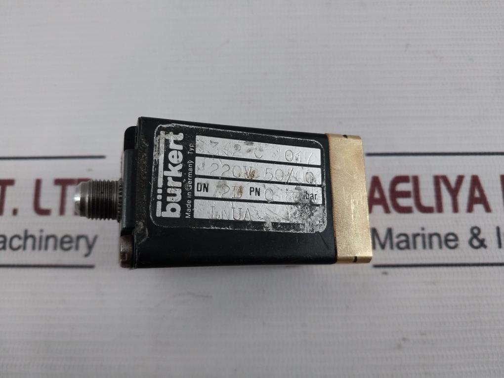 Burkert 312C 017 Direct-acting Plunger Valve 220V Ac 50/60 Hz 0–8 Bar