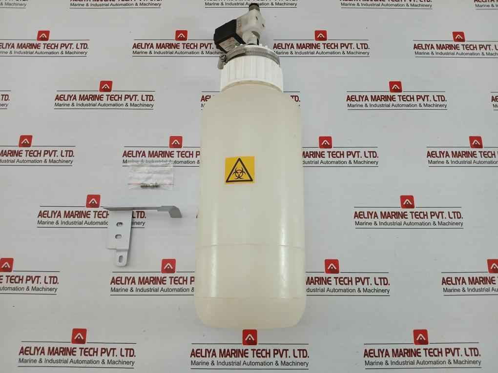 Buschjost Chemical Fluid Reservoir Assembly 8208180.8057