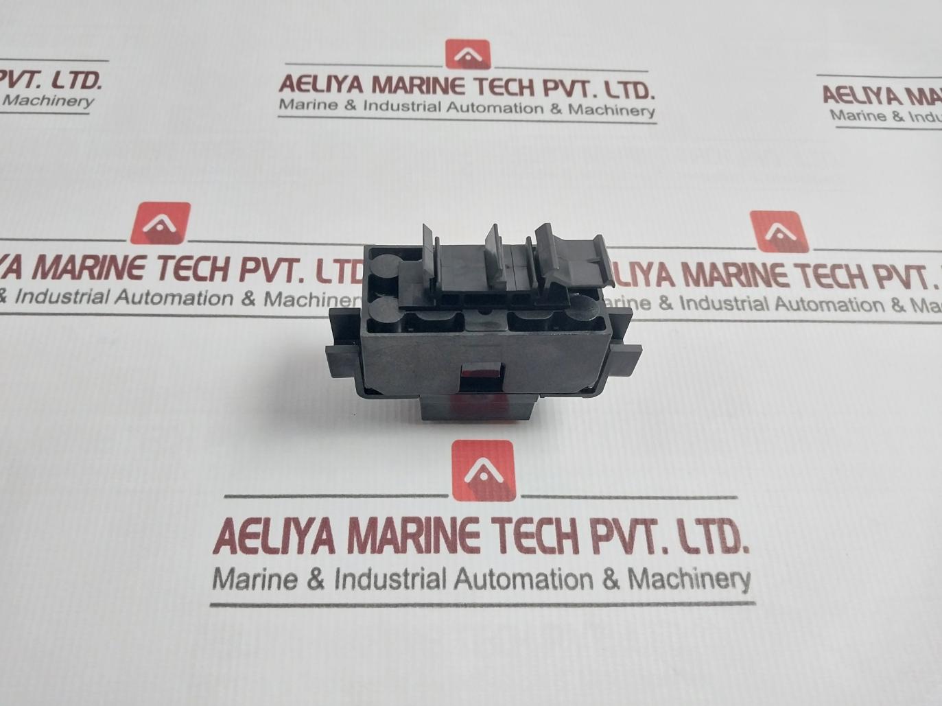 Bussmann Sami-7I Fuse Holder With Block Cover 30A 600V