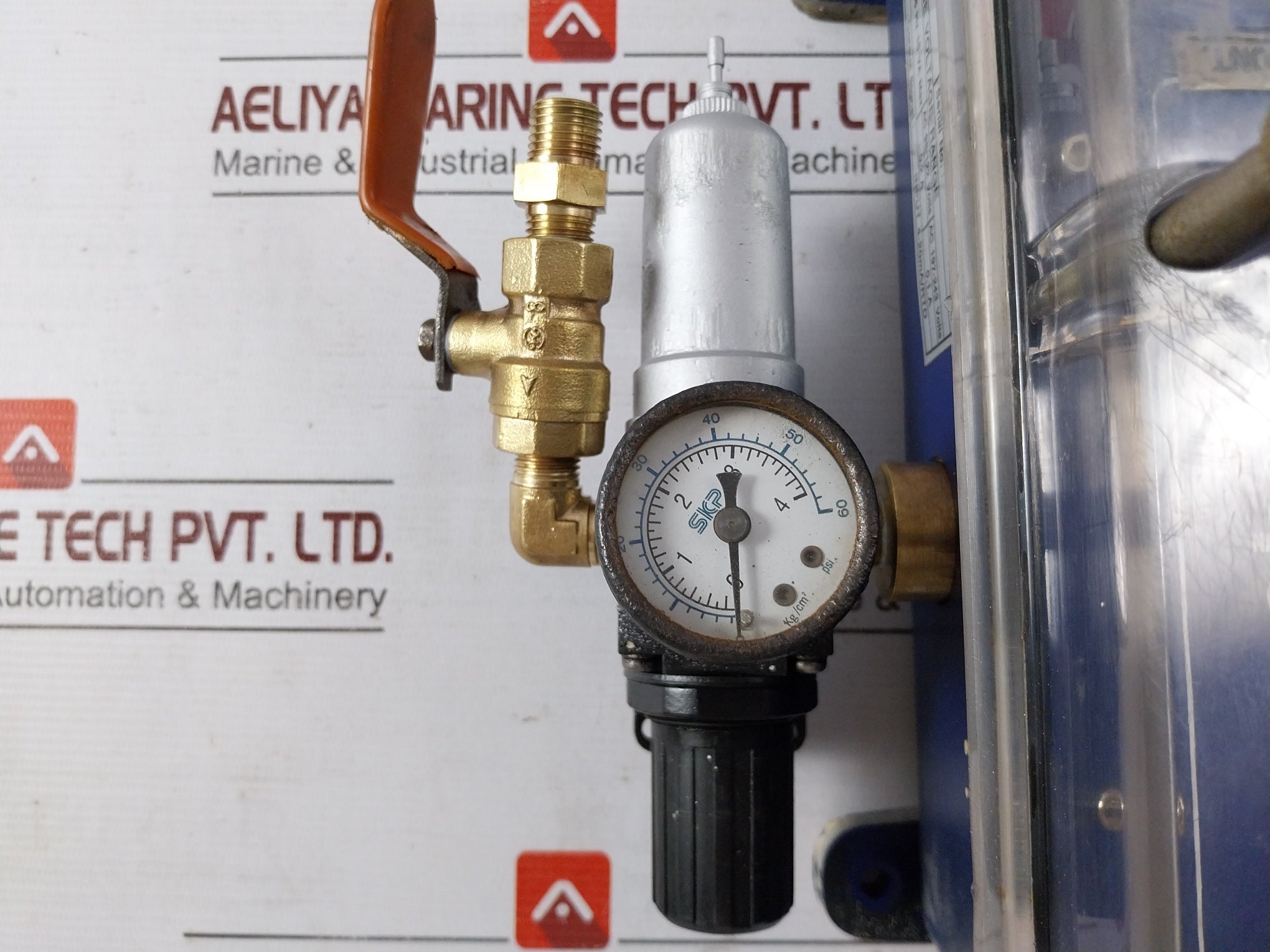 By Controls Epcon Electro-pneumatic Controller With Filter Regulator Ac98-122V