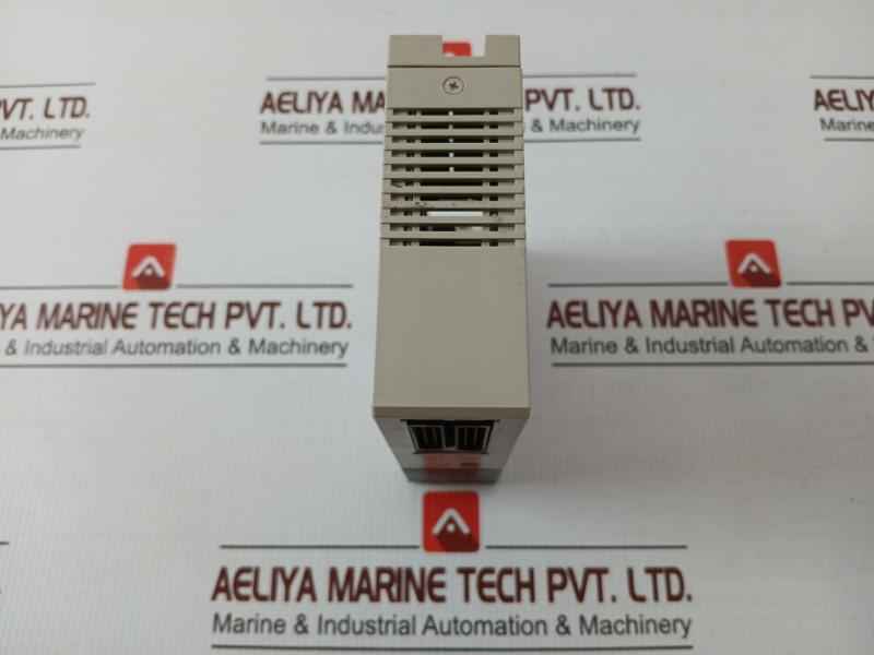 C200H-id215 Dc Input Module 24Vdc, 4.1Ma Omron