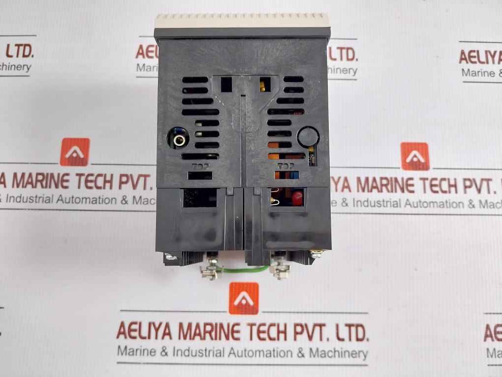 C351/0200/Std Process Controller 100-240Vac 50/60 Hz Abb