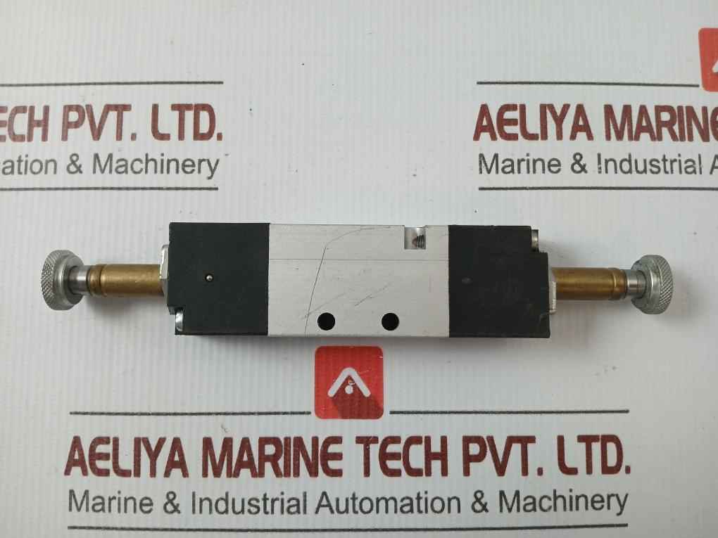 Camozzi Pneumatic Solenoid Valve P. Max-10 Bar 358-011-02