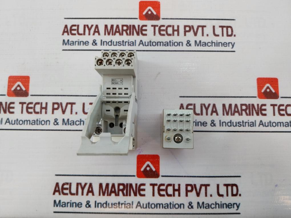 Lot Of 3X Carlo Gavazzi Rmi A 4 5 Relay With Socket Zmi4Na 24V 50/60Hz