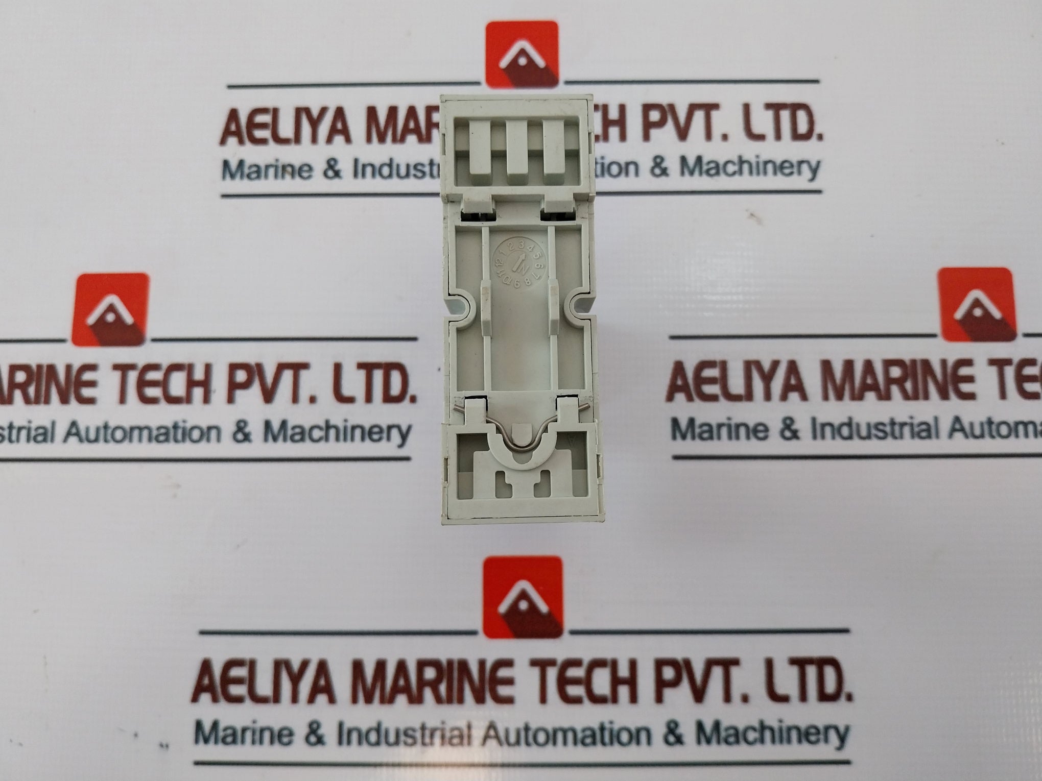 Carlo Gavazzi Rmi A 4 5 Relay With Zmi4Na Base