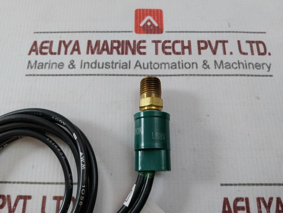 Carrier 66Ui-6942-4 Pressure Switch 1 Meter 600V 18 Awg