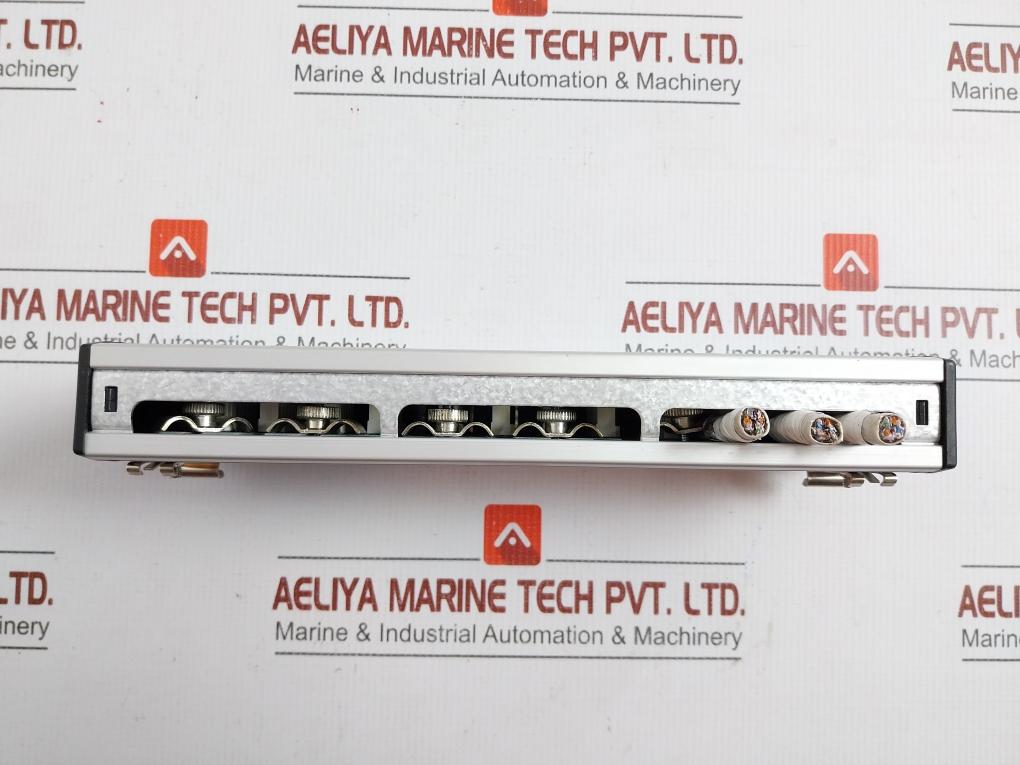 Cat. 6 Mini Patch Box 12-port Telesafe