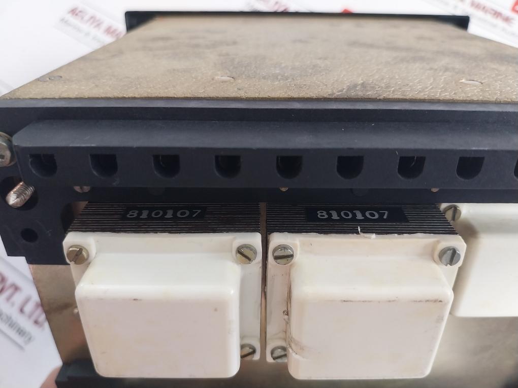 Check Synchronizing Relay Sts 7041 B/9848 Cee 110V