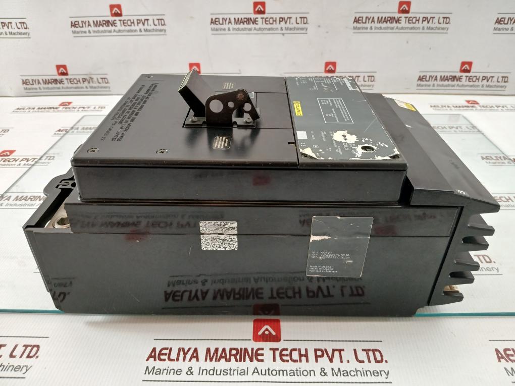 Circuit Breaker Lc3640035 750V/400A/50-60Hz Square D