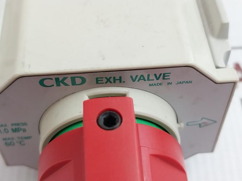 Ckd 1.0 Mpa Residual Pressure Exhaust Valve V3000-15-w