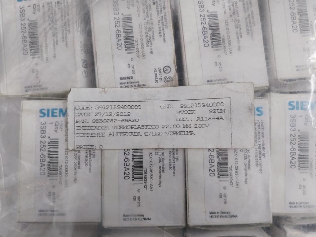 Compact Unit Round Indicator Light 230V Ac Siemens 3Sb3 252-6Ba20