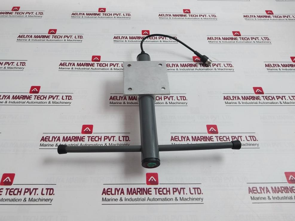 Completech Ca450D-n Comant Offset Pattern Dipole Antenna 440-475Mhz 4Dbi
