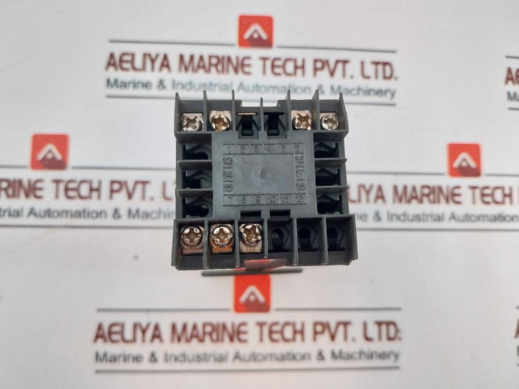 Contemp Ccm44 Temperature Controller Ccm44-0-frn-4-s-000