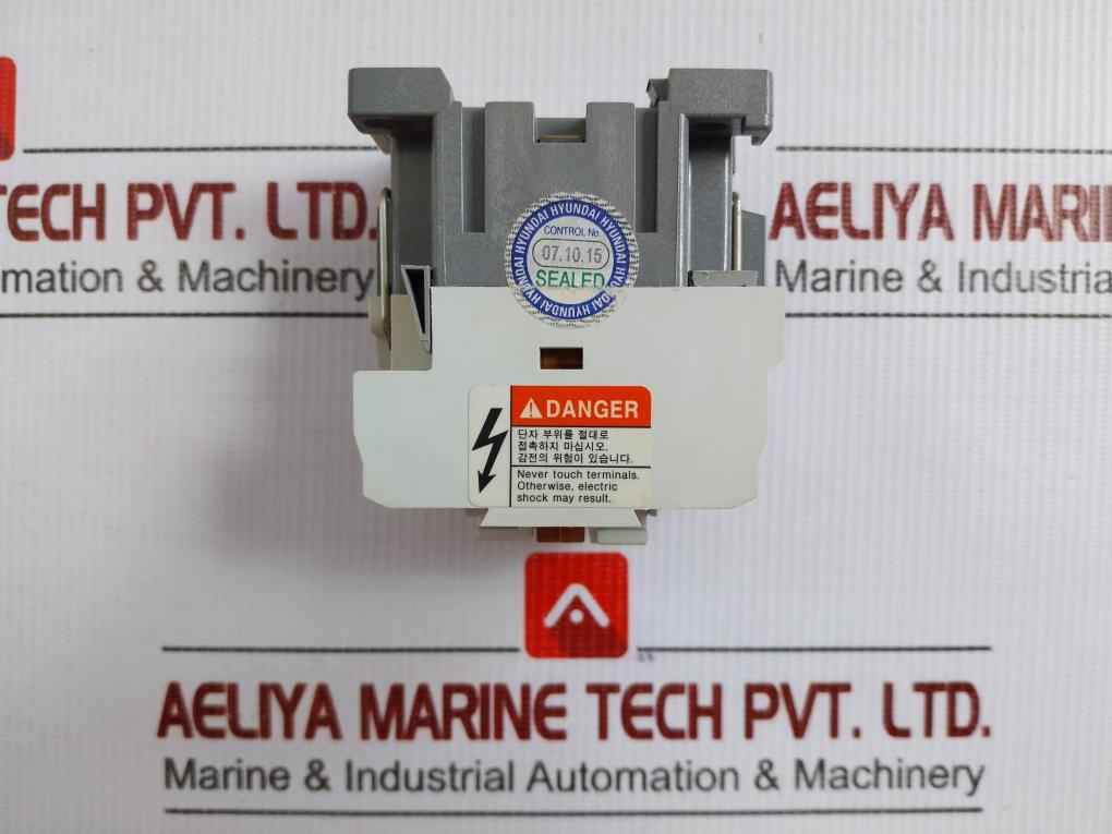 Control Relay 200V 50/60Hz Part No Hmt 31 Hyundai
