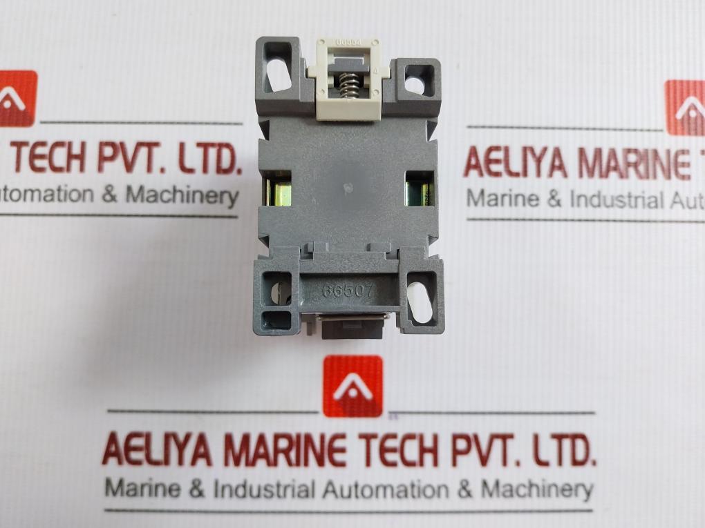Control Relay 200V 50/60Hz Part No Hmt 31 Hyundai