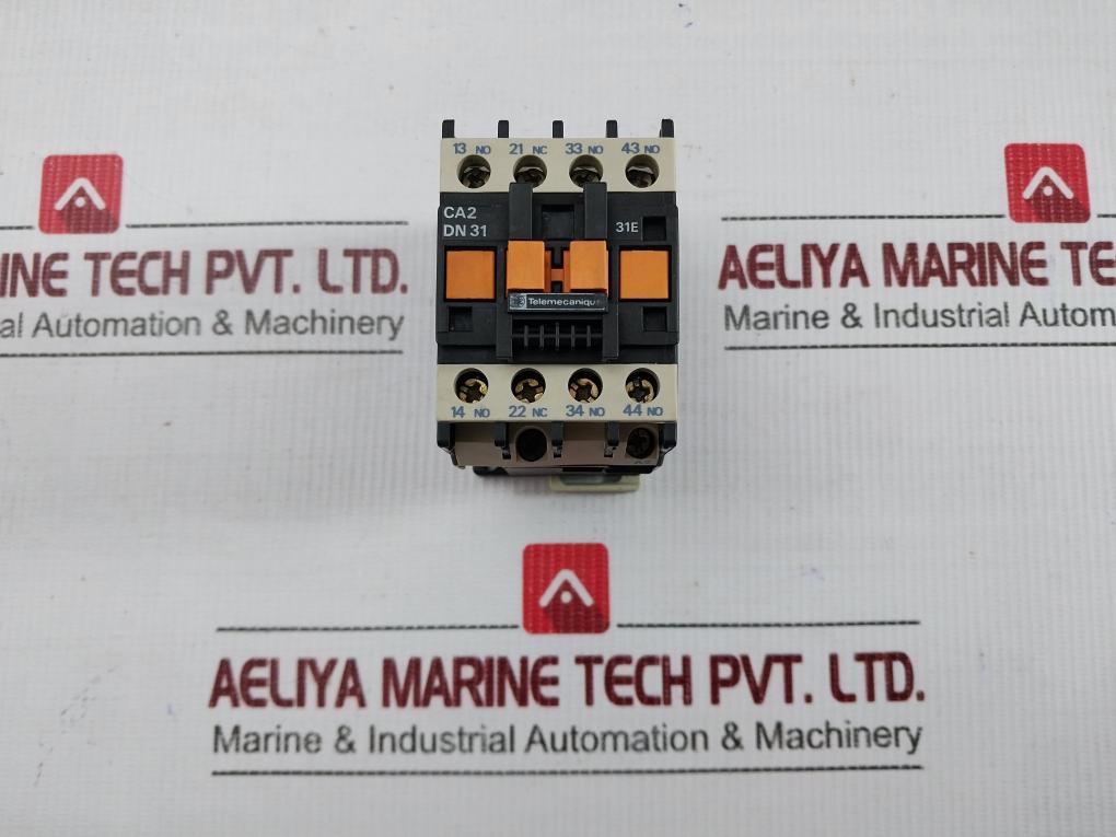 Control Relay Ca2 Dn31 M7 Telemecanique 1000V/10A