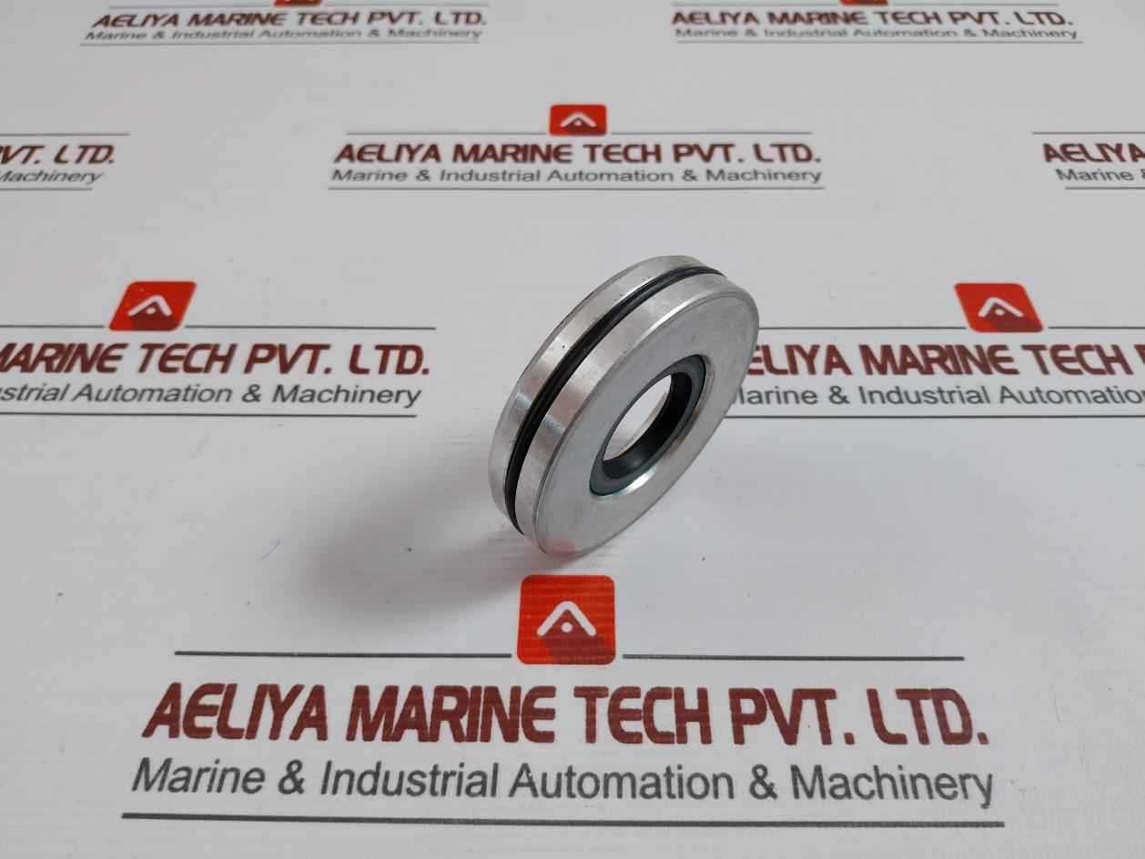 Cr 532952 Oil Seal & Sleeve For Output Shaft Gearmotor