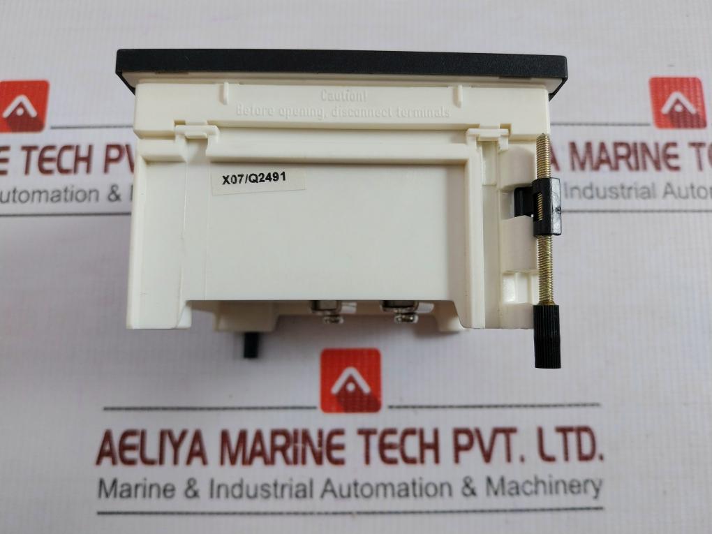 Crompton E244-022G-spec Din Standard