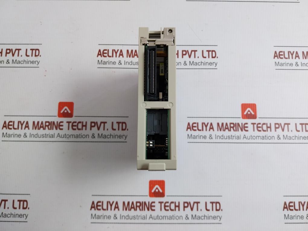 Cs1W-ad081-v1 Plc Controller System Ad081-v1, Cs1W-sp001, Cs1D-pa207R Omron