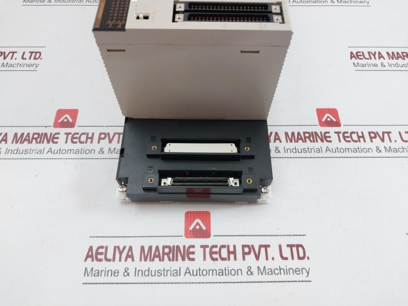 Cs1W-id261 Plc Controller System Cs1W-od261, Cs1W-sp001, Cs1D-pa207R Omron