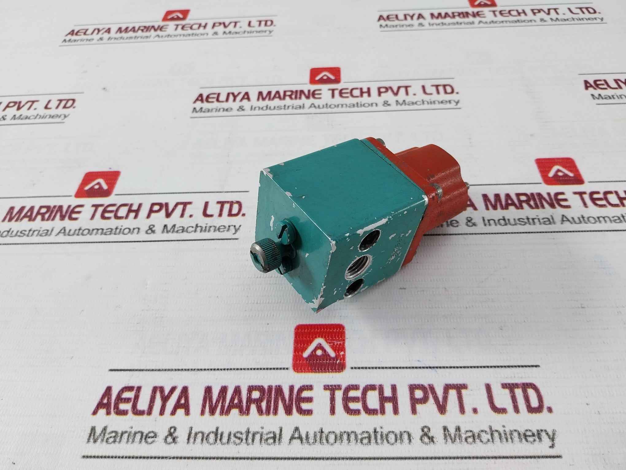 Cummins 3054609 Fuel Shutoff Solenoid Valve 24 Vdc 3239601