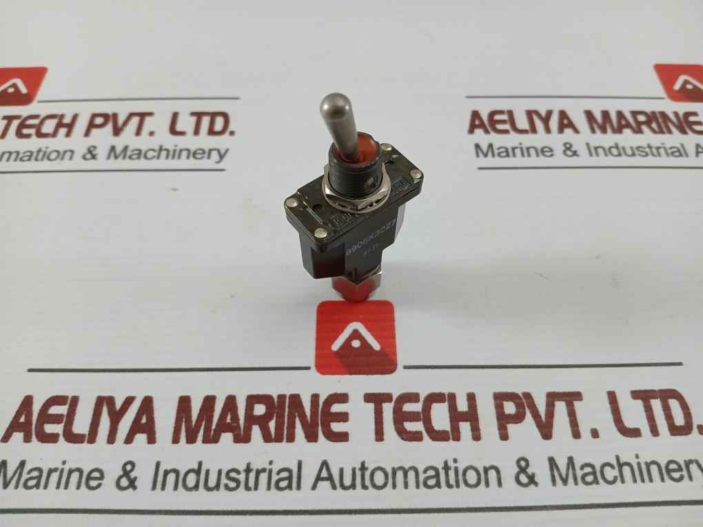 Cutler-hammer 8906K3227 Toggle Switch