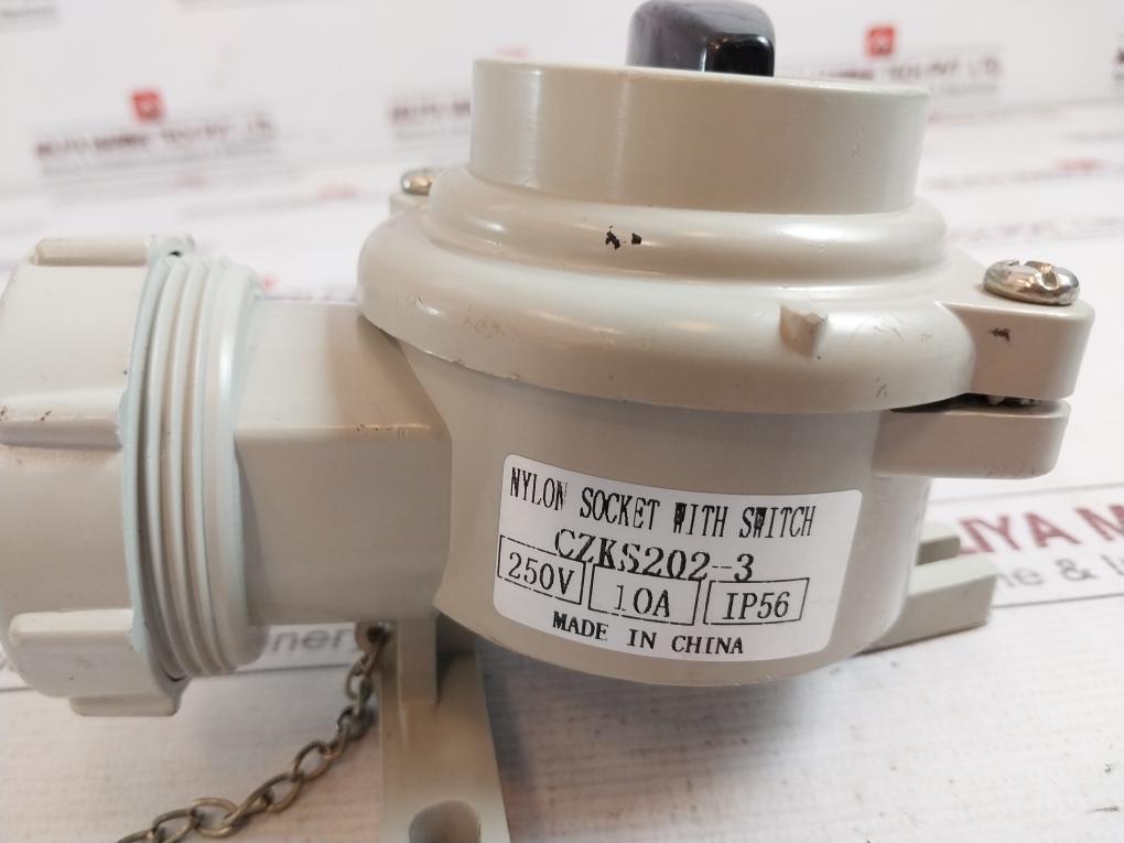 Czks202-3 Nylon Socket With Switch Ip56 250V 10A/6A