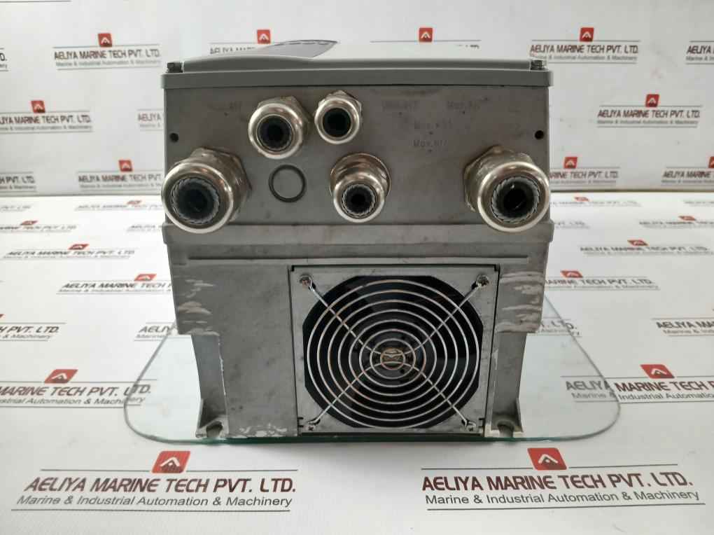 Danfoss Fc-202P18Kt4P55H5Tgcxxxsxxxxaxb2Cxxxxdx Vlt Aqua Drive 132X3873