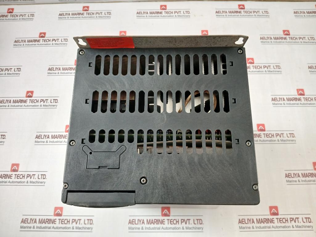 Danfoss Vlt 5000 Low Voltage Adjustable Frequency Drive 175Z0107