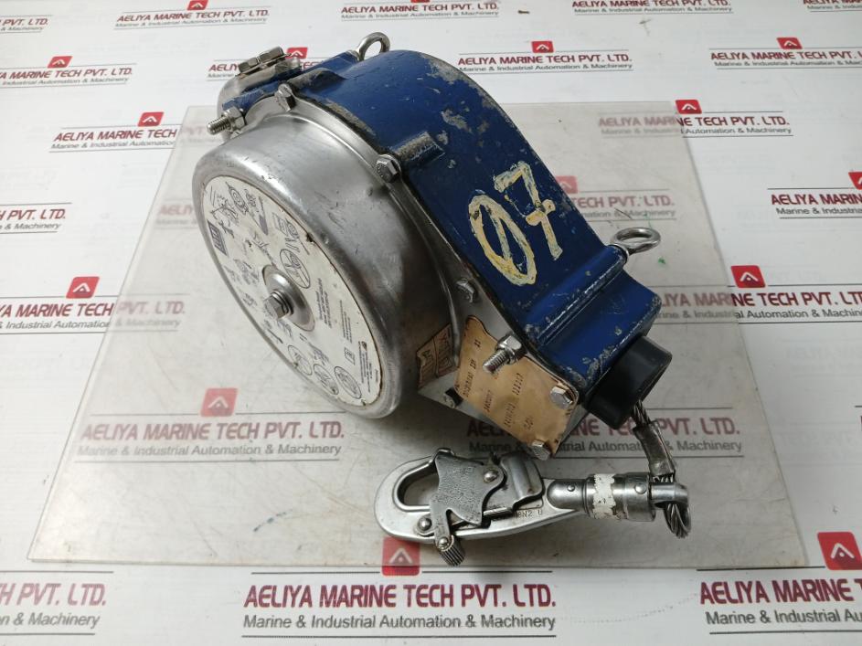 Dbi Sala 9506379 Retractable Fall Arrest Rev: E