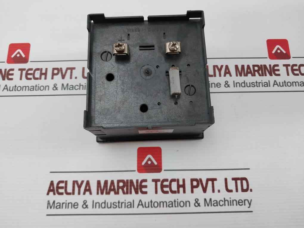 Deif Eq96-x Volt Meter 0-300V