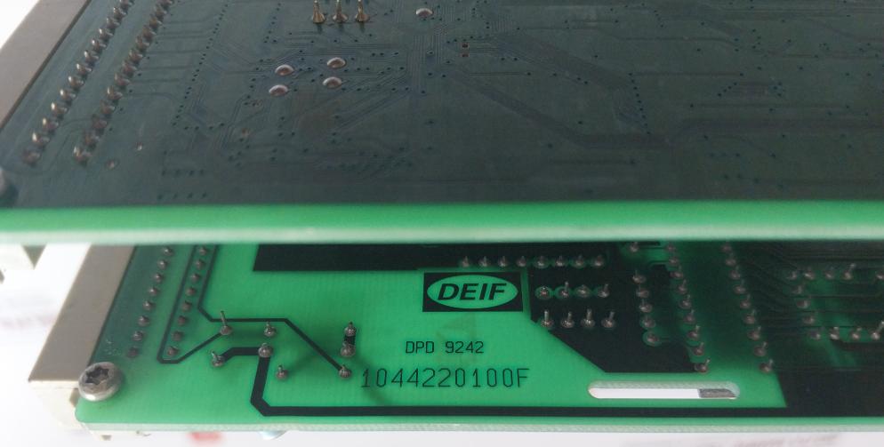 Deif Marine Generator Control Unit Type-delomatic 4 50/60Hz Dgu 0003