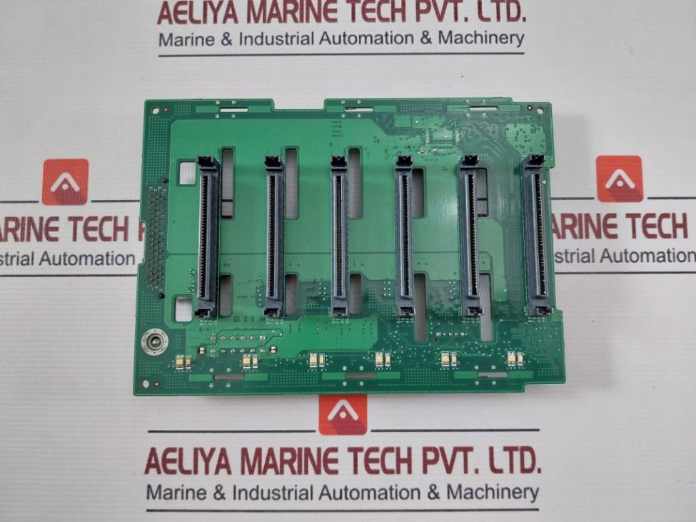 Dell Da0S56Tbad1 Poweredge 1800 1 X 6 Scsi Backplane 94V-0 M14