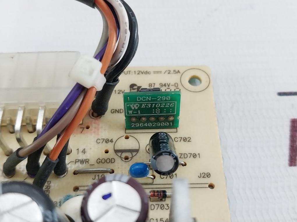 Delta Dpsn-30Dp Power Supply Rev: S2 100-240V / 0.75A 47-63Hz 12Vdc/2.5A