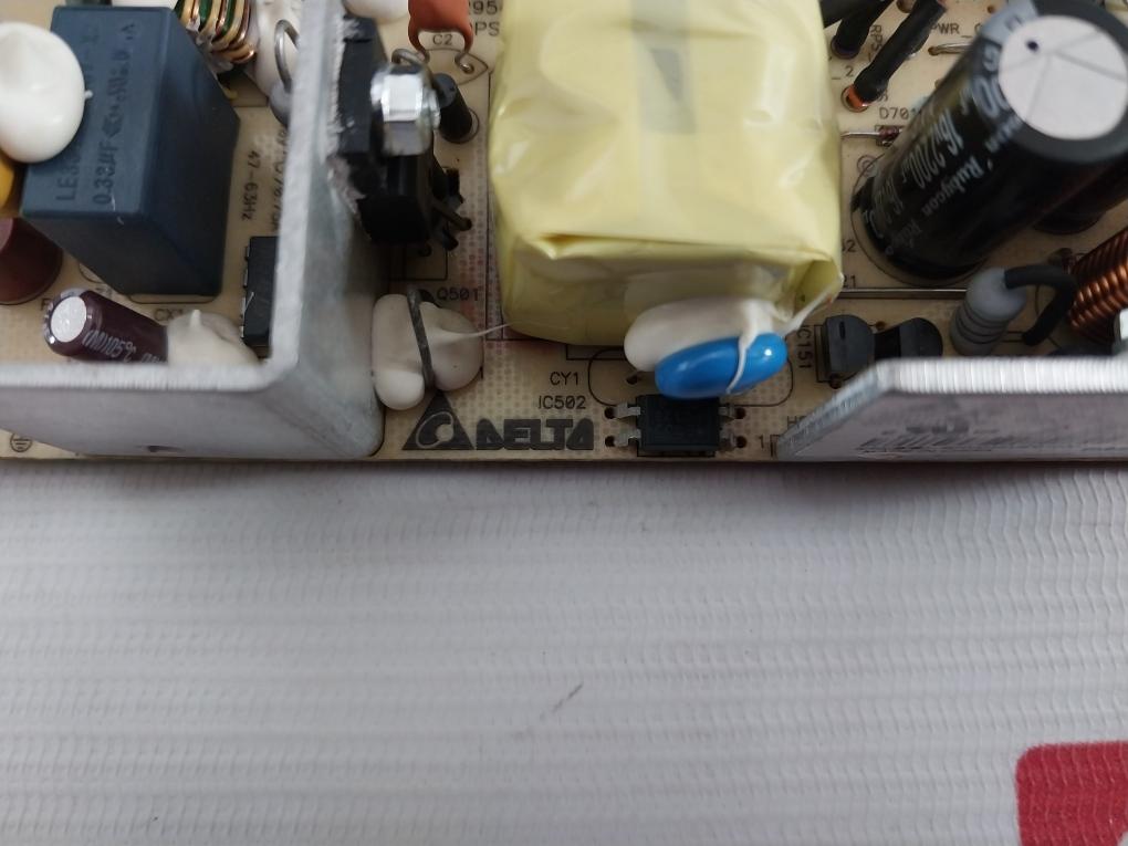 Delta Dpsn-30Dp Power Supply Rev: S2 100-240V / 0.75A 47-63Hz 12Vdc/2.5A