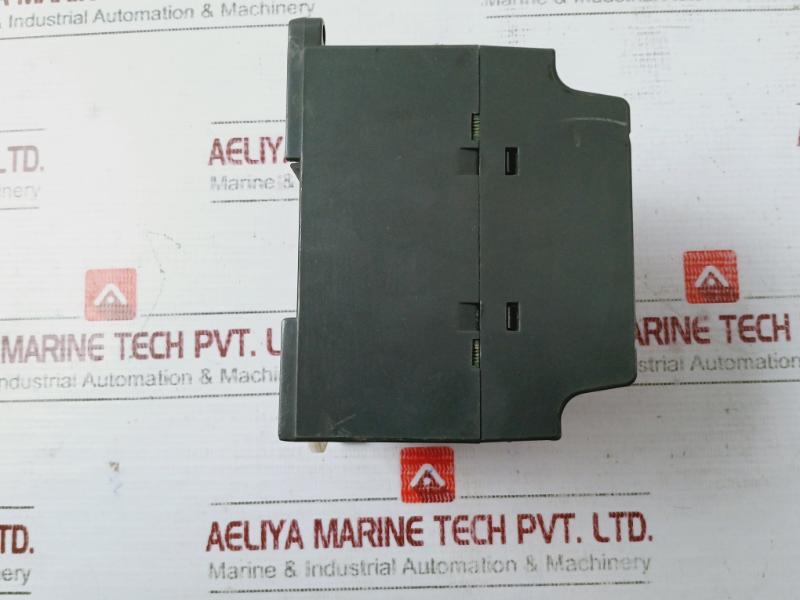 Delta Dvp16Es200T Programmable Logic Controller 100-240Vac 50/60Hz 30Va Max