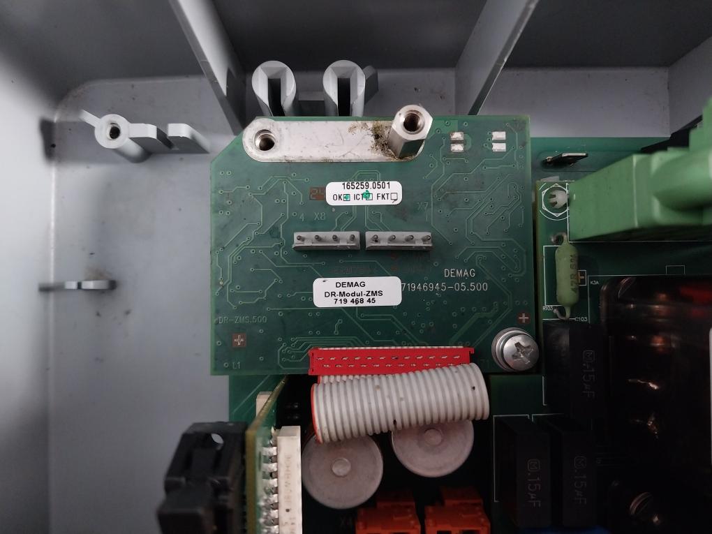 Demag 71946945-05.500 Electrical Control Panel 25A/250Vac