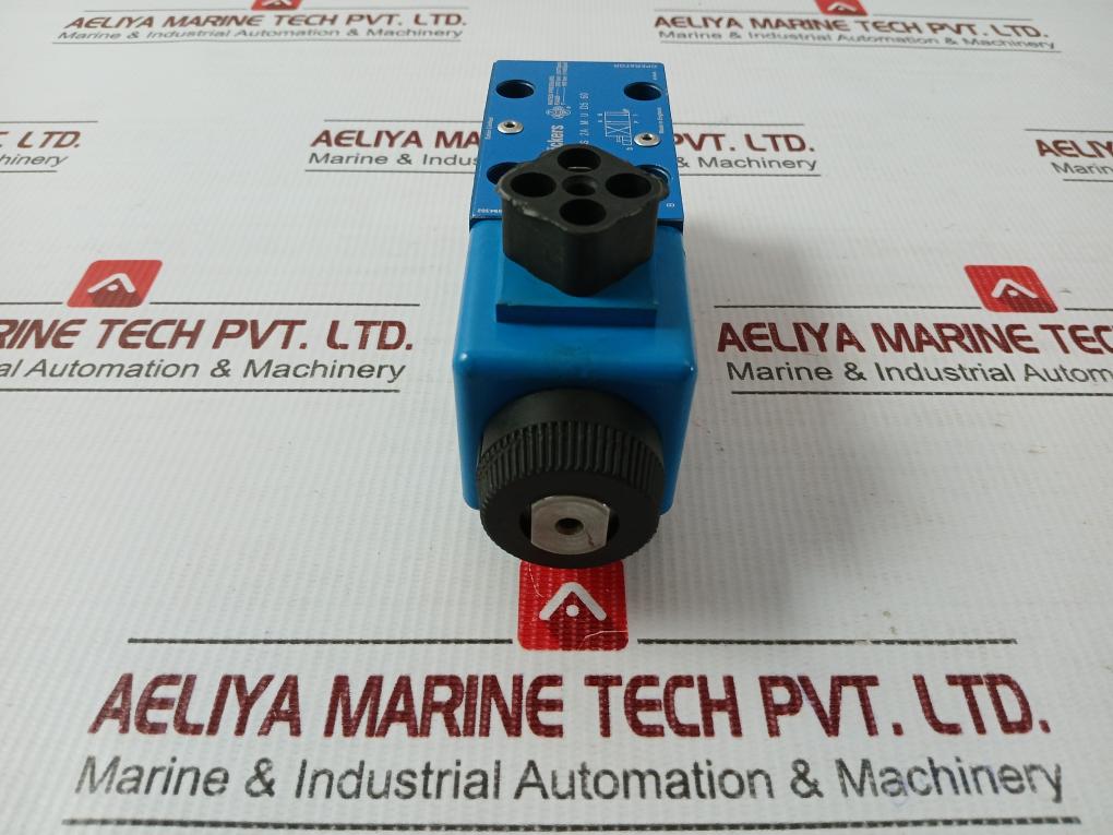 Dg4V 3S 2A M U D5 60 Vickers Solenoid-operated Directional Control Valve 350Bar