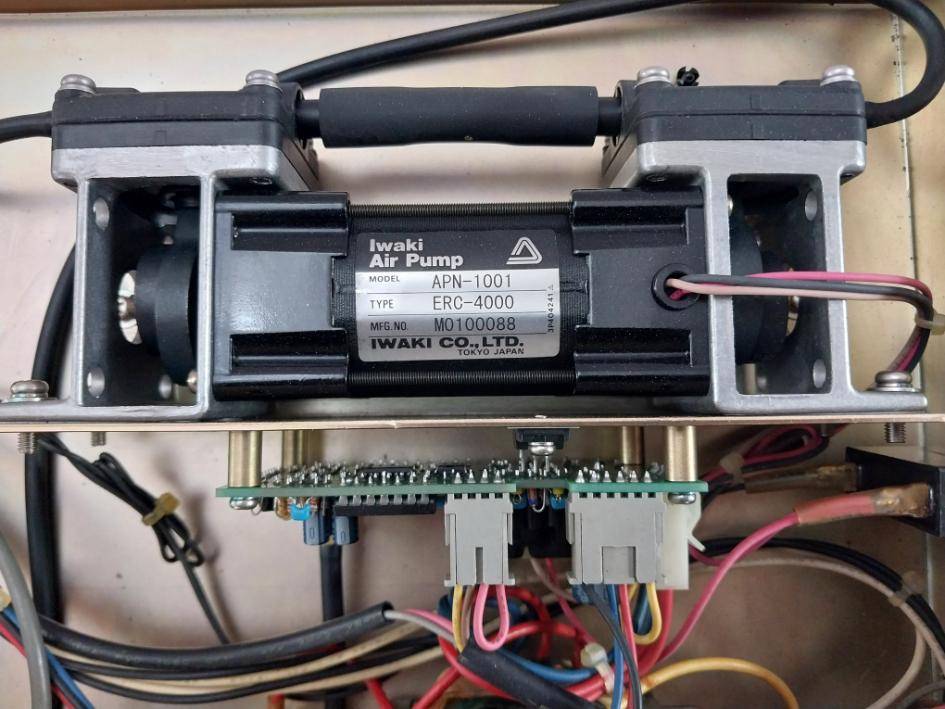 Dgu-12A Degasser 50/60Hz Apn-1001 Shimadzu 240V~