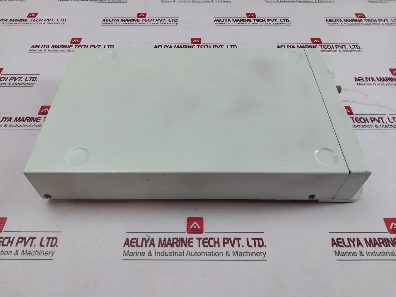 Dgu-12A Degasser 50/60Hz Apn-1001 Shimadzu 240V~