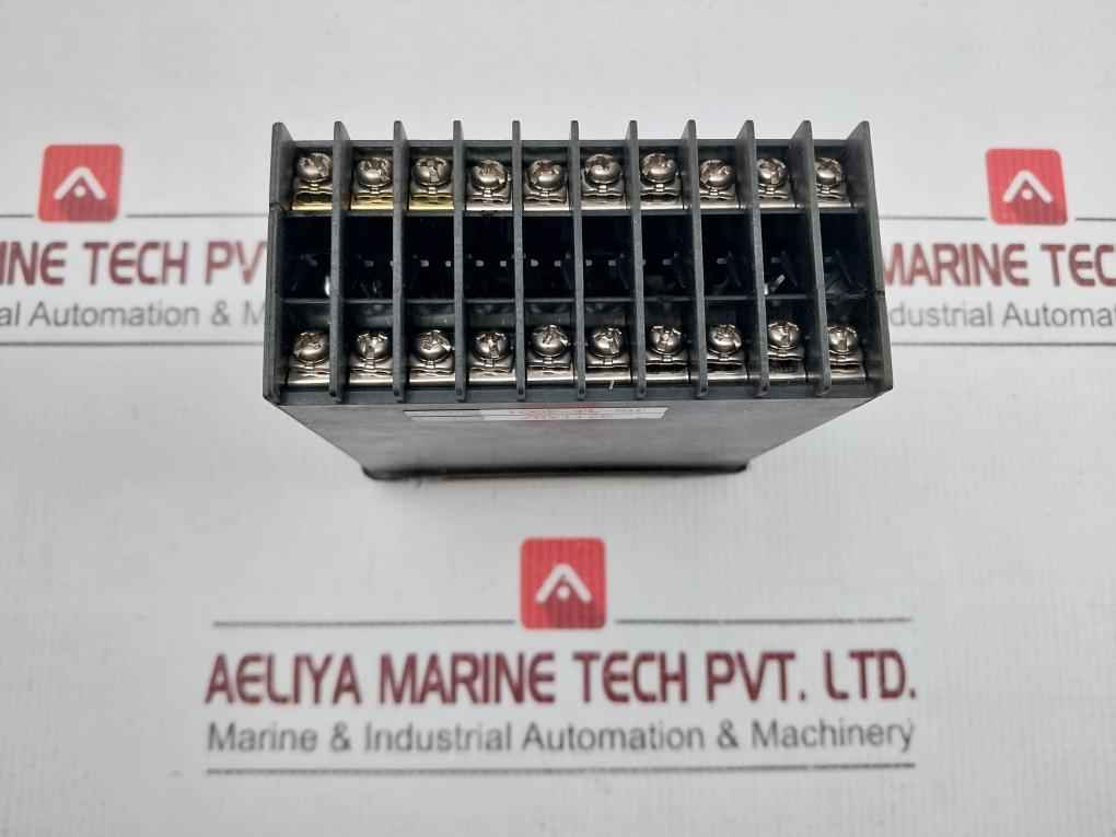 Digital Indicator Um330 Yokogawa 100-240Vac/50-60Hz