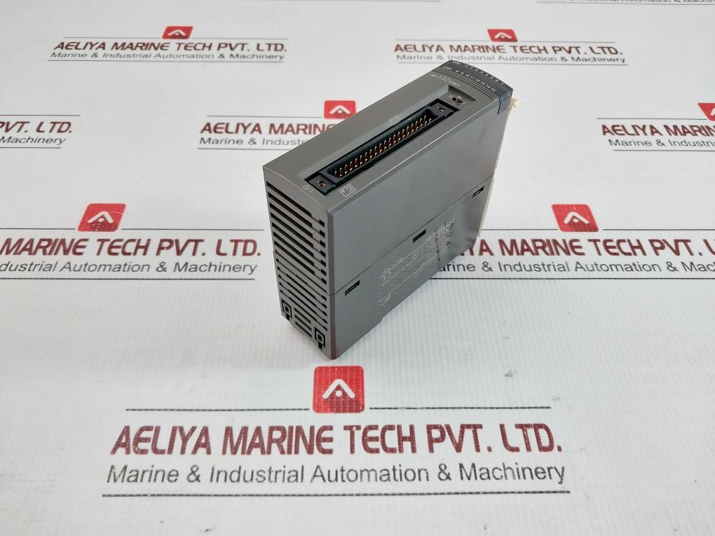 Digital Output Module Np1Y32T09P1 Fuji Electric Dc12-24V