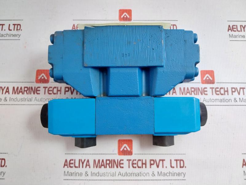 Directional Control Valve 24Vdc 30W Vickers Dg4V 3 6C Vm U H7 60