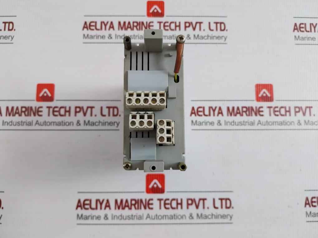 Dm4000U/00/00/000/240V Digital Process Indicator 6.5W Status Instruments