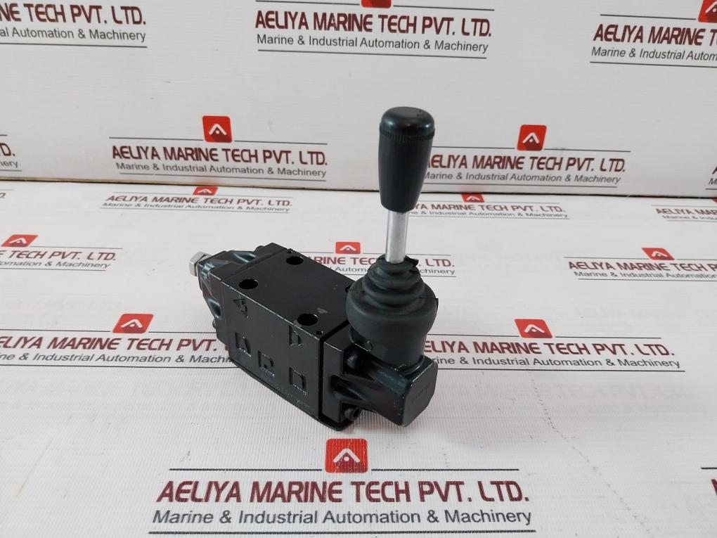 Dn84-01 Operator Control Valve Module S30400 0Y26 Dn10-01