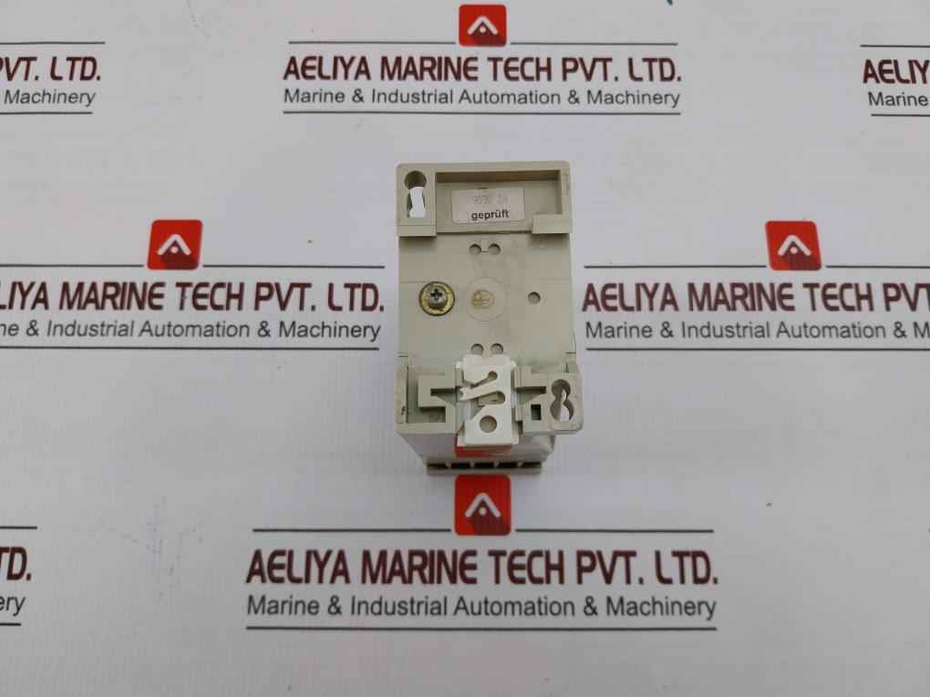Dold Ai 305.300 Program Timer Relay 60hz 110v