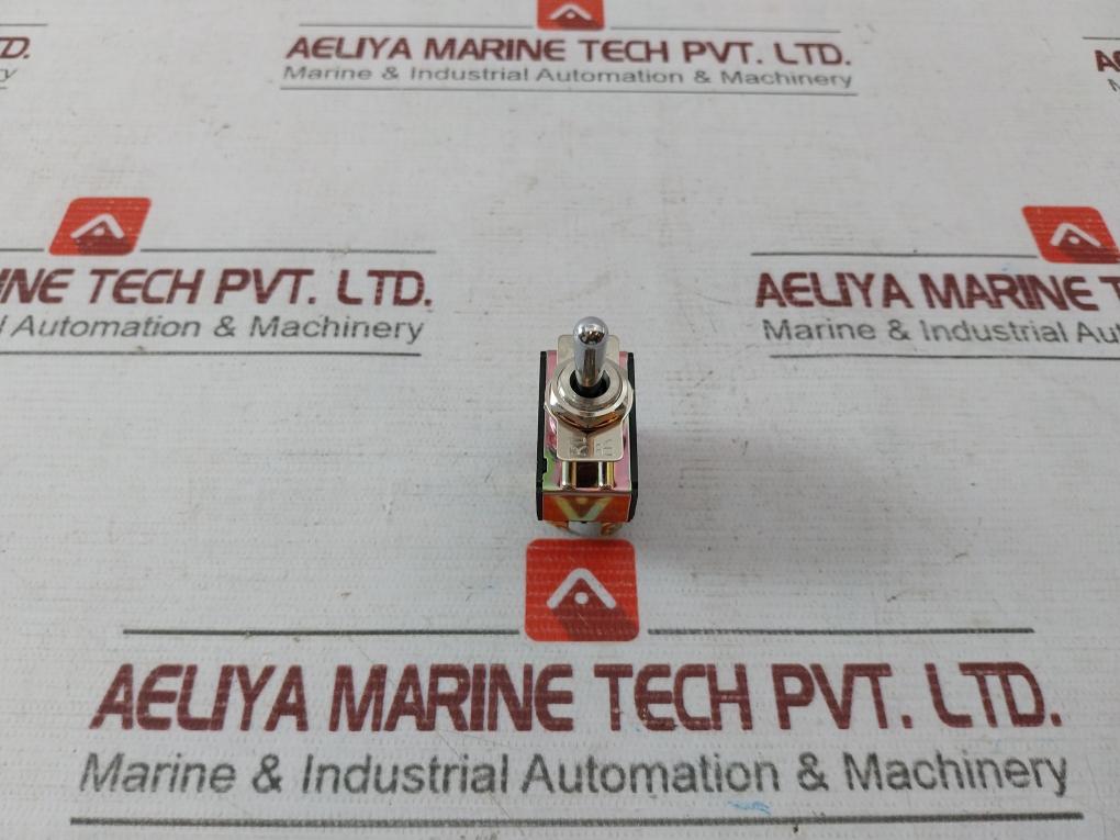 Dowon Electric Dwt-6210 Toggle Switch 125V/10A/2 250V/6A/2 Ja02006-11011