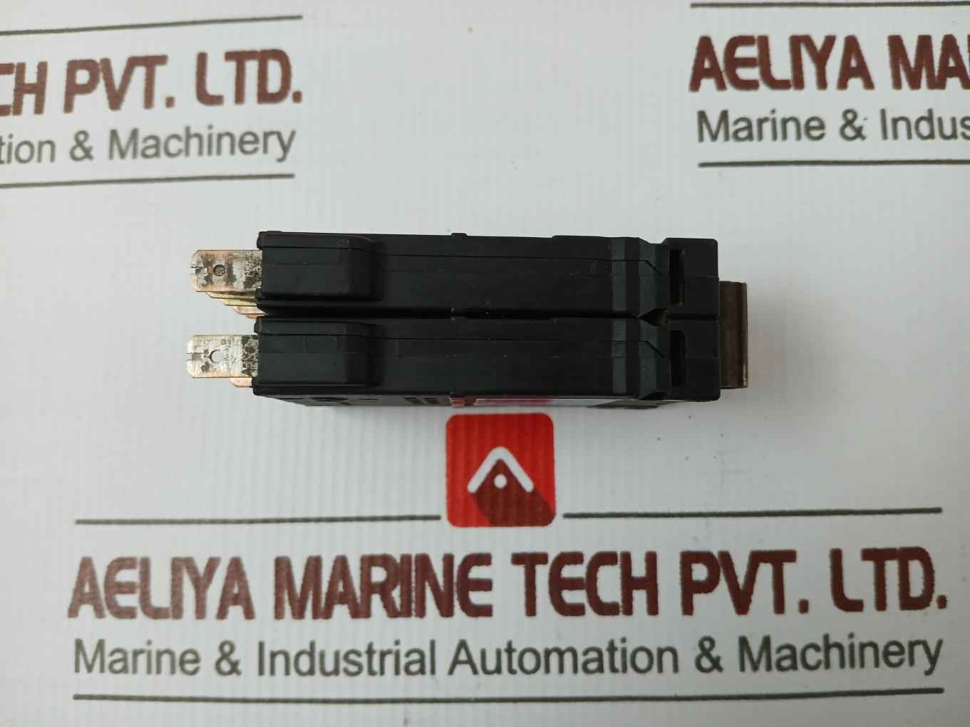 E-t-a 2210-s221-n1M1-h211 Circuit Breaker 2 A, Ac 250 V - Dc 65 V